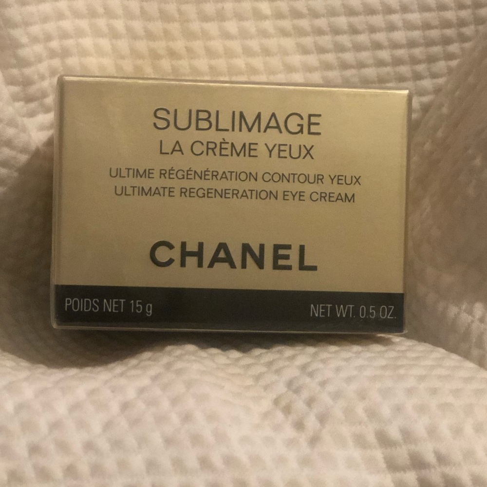 CHANEL Sublimage La Creme Yeux